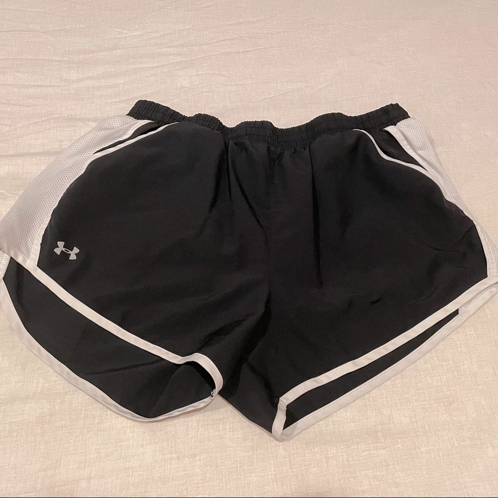 3 Under Amour Shorts Size Medium